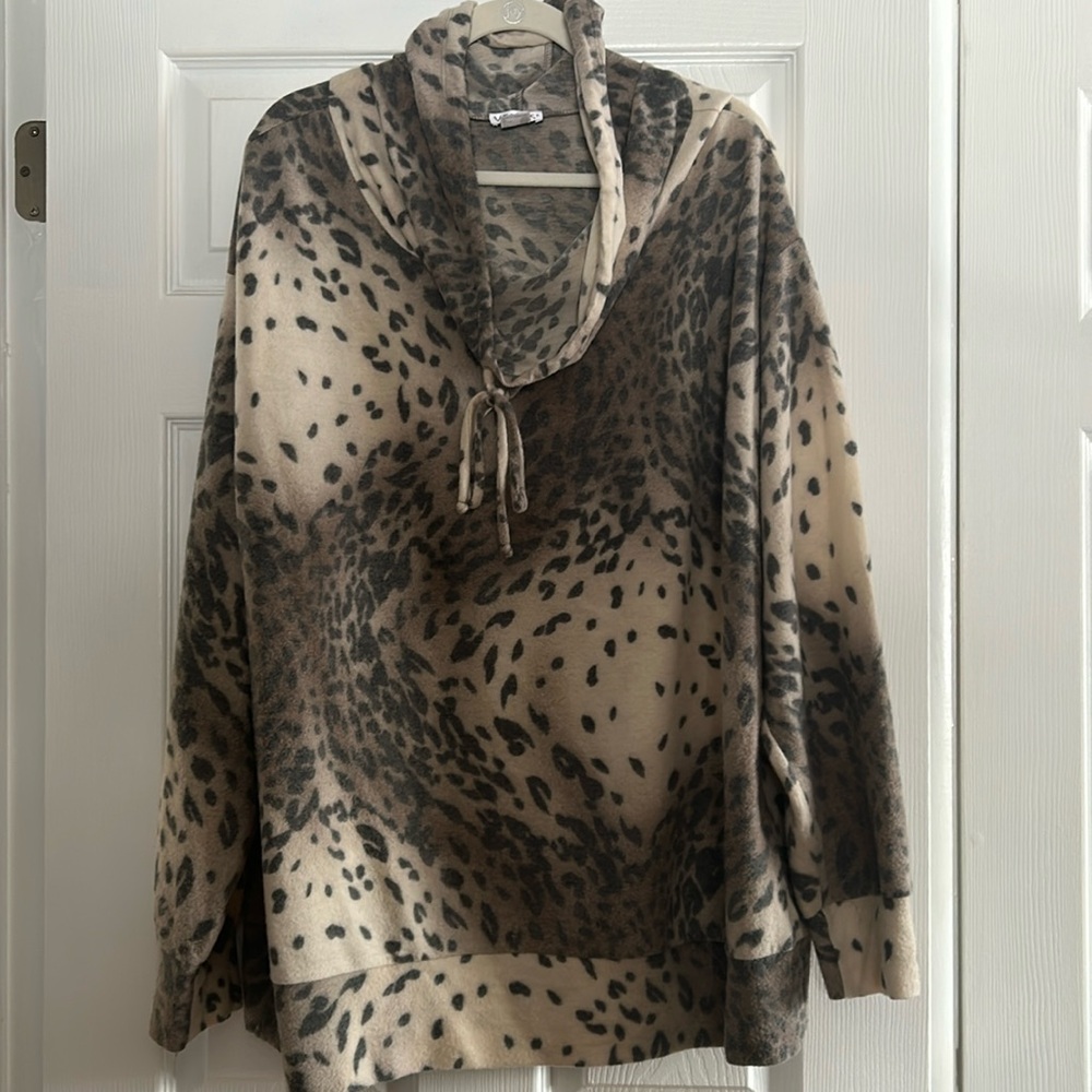 Cozy leopard sweater